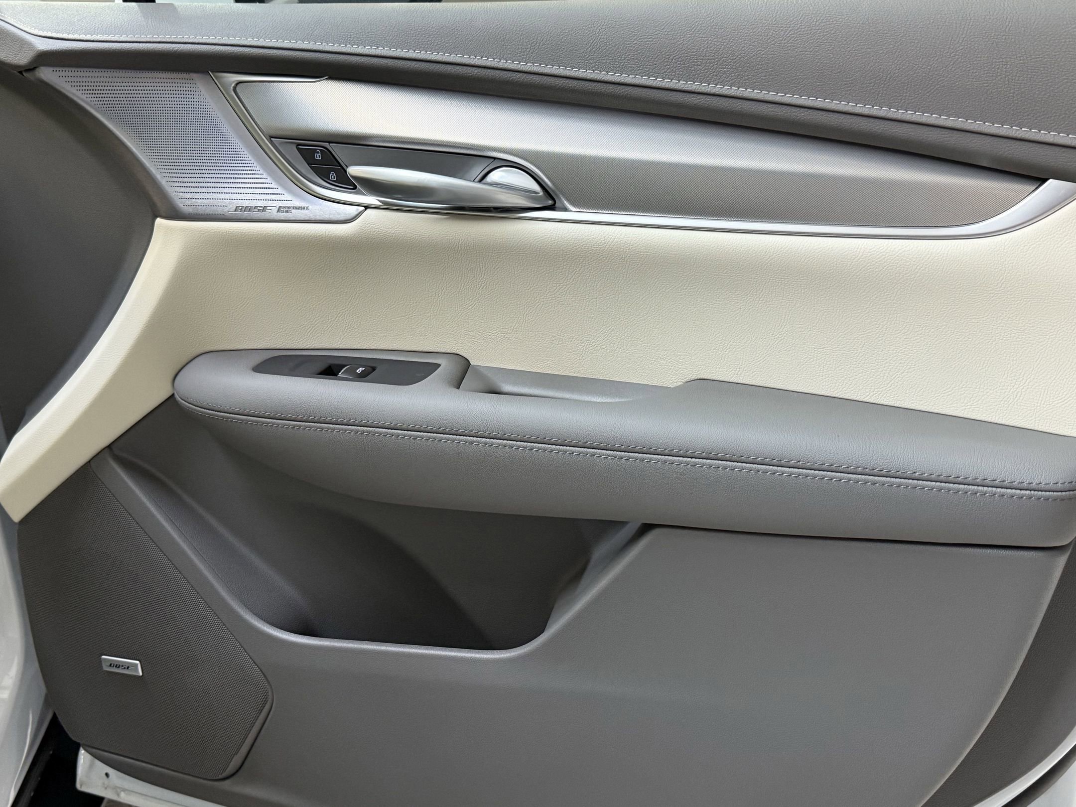2025 Cadillac XT5 Premium Luxury photo 48