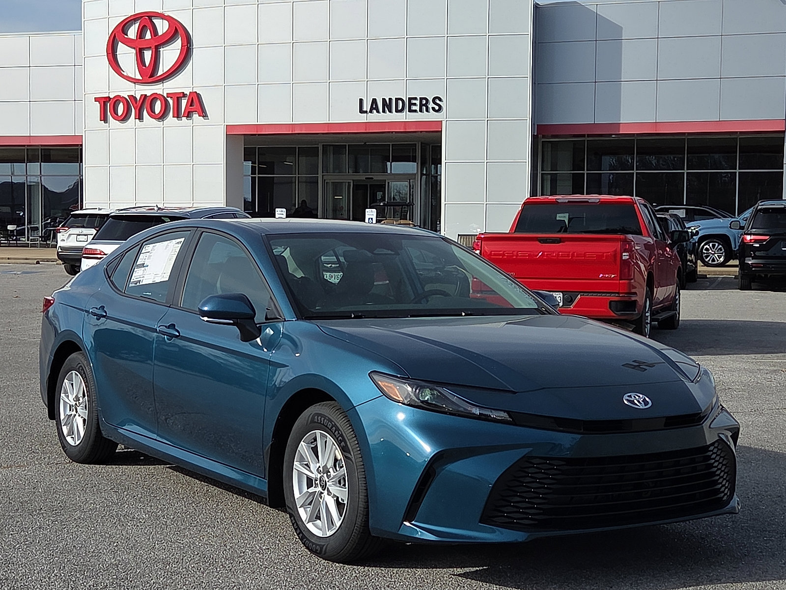 2026 Toyota Camry LE's photo
