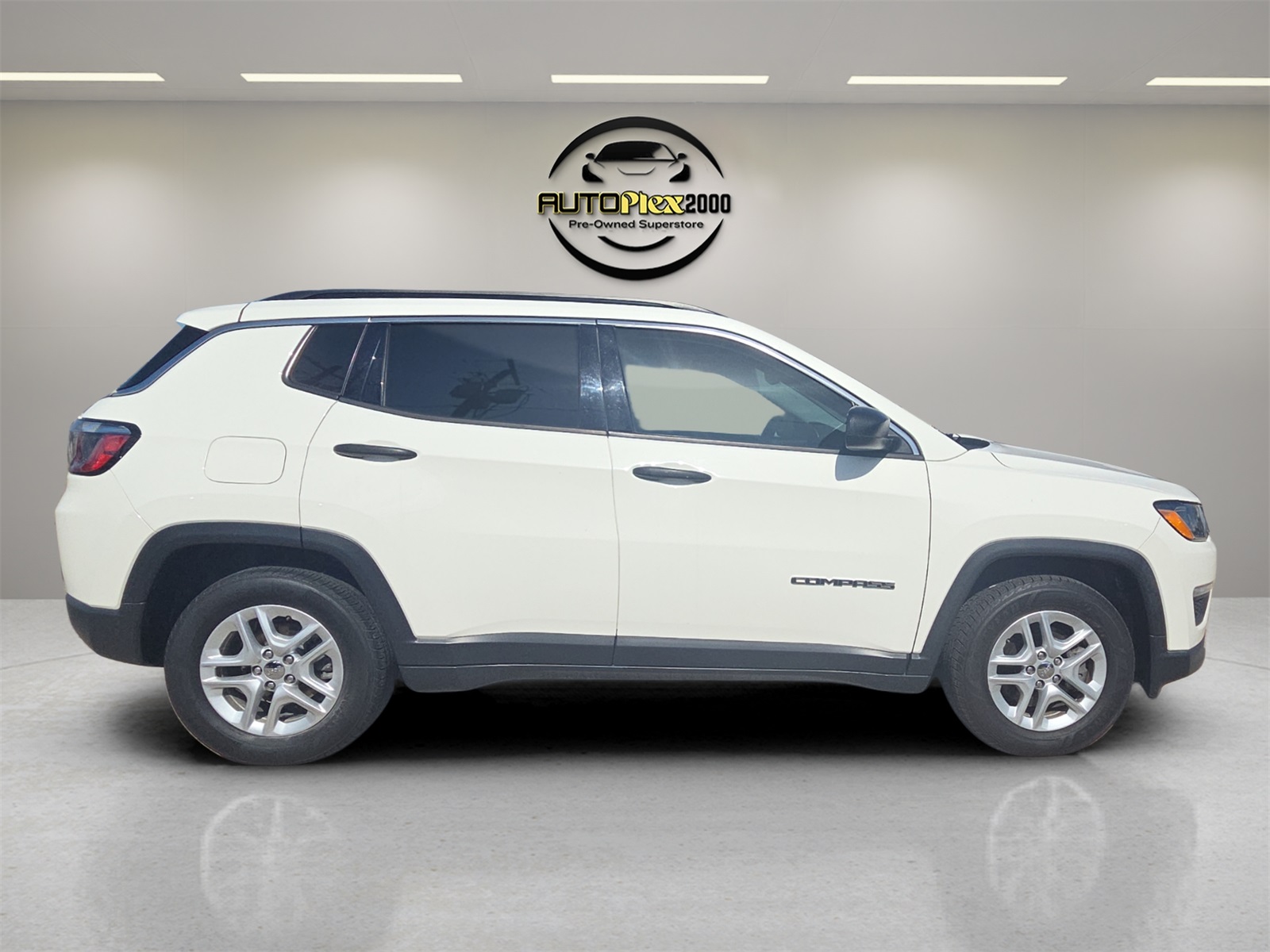 2021 Jeep Compass Sport photo 3
