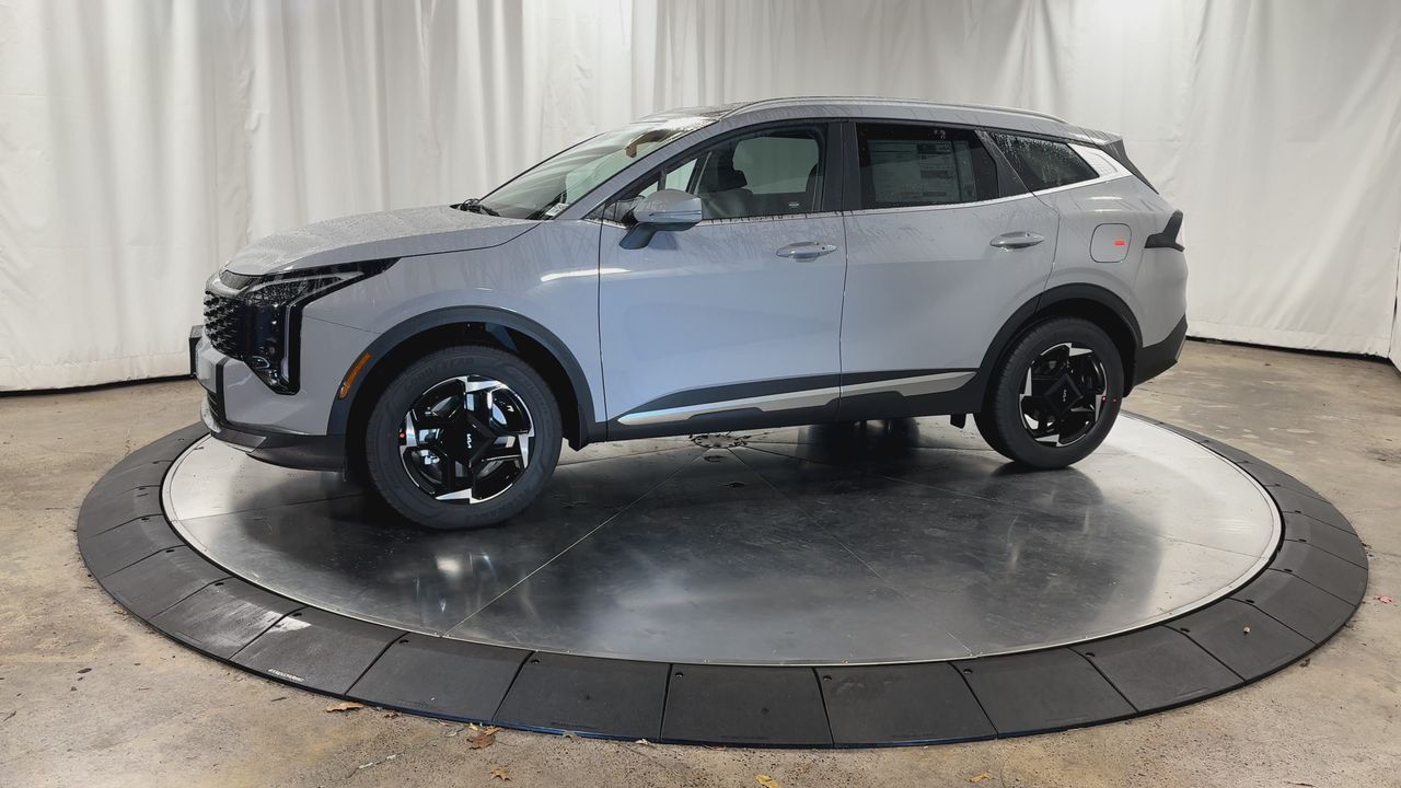 2026 Kia Sportage Hybrid EX photo 4