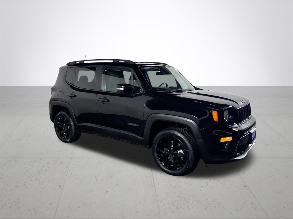2023 Jeep Renegade Altitude photo 3