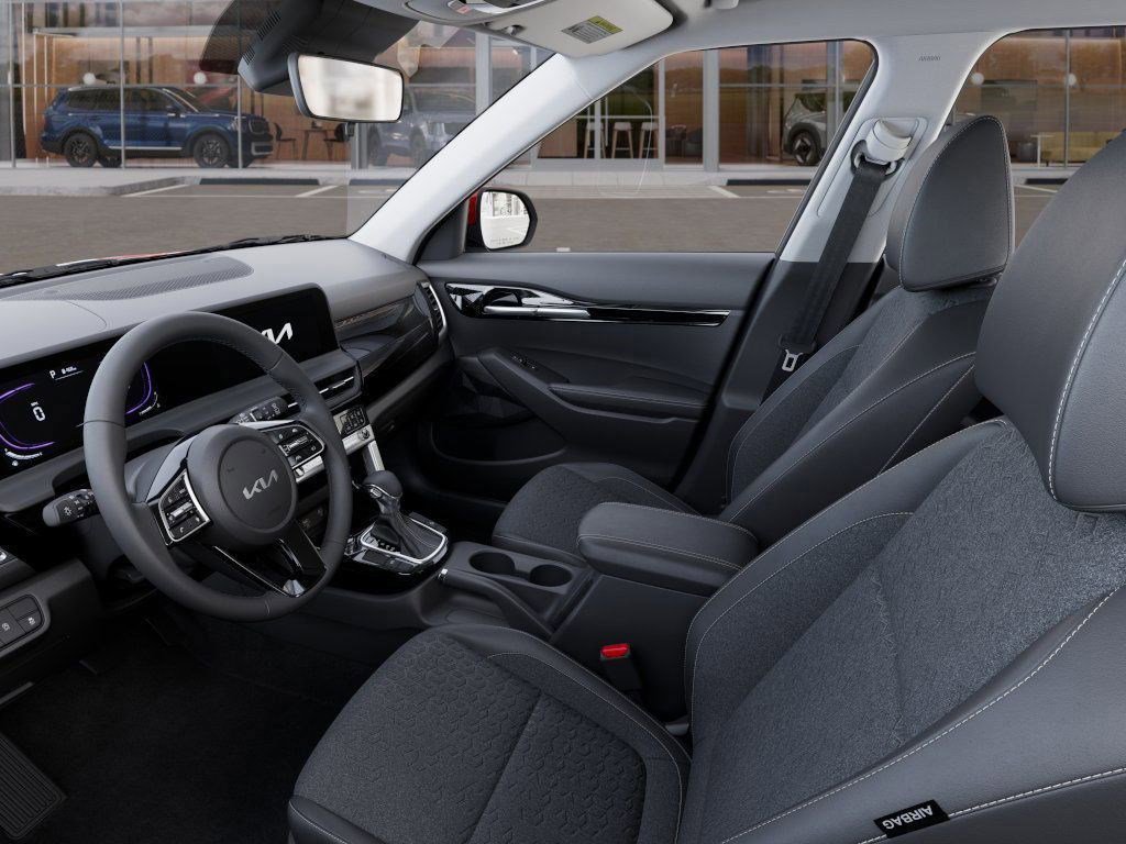 2025 Kia Seltos S X-Line photo 17