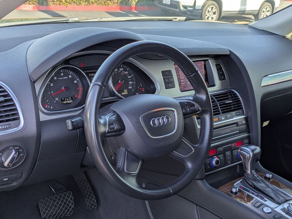 2014 Audi Q7 3.0T Premium photo 4