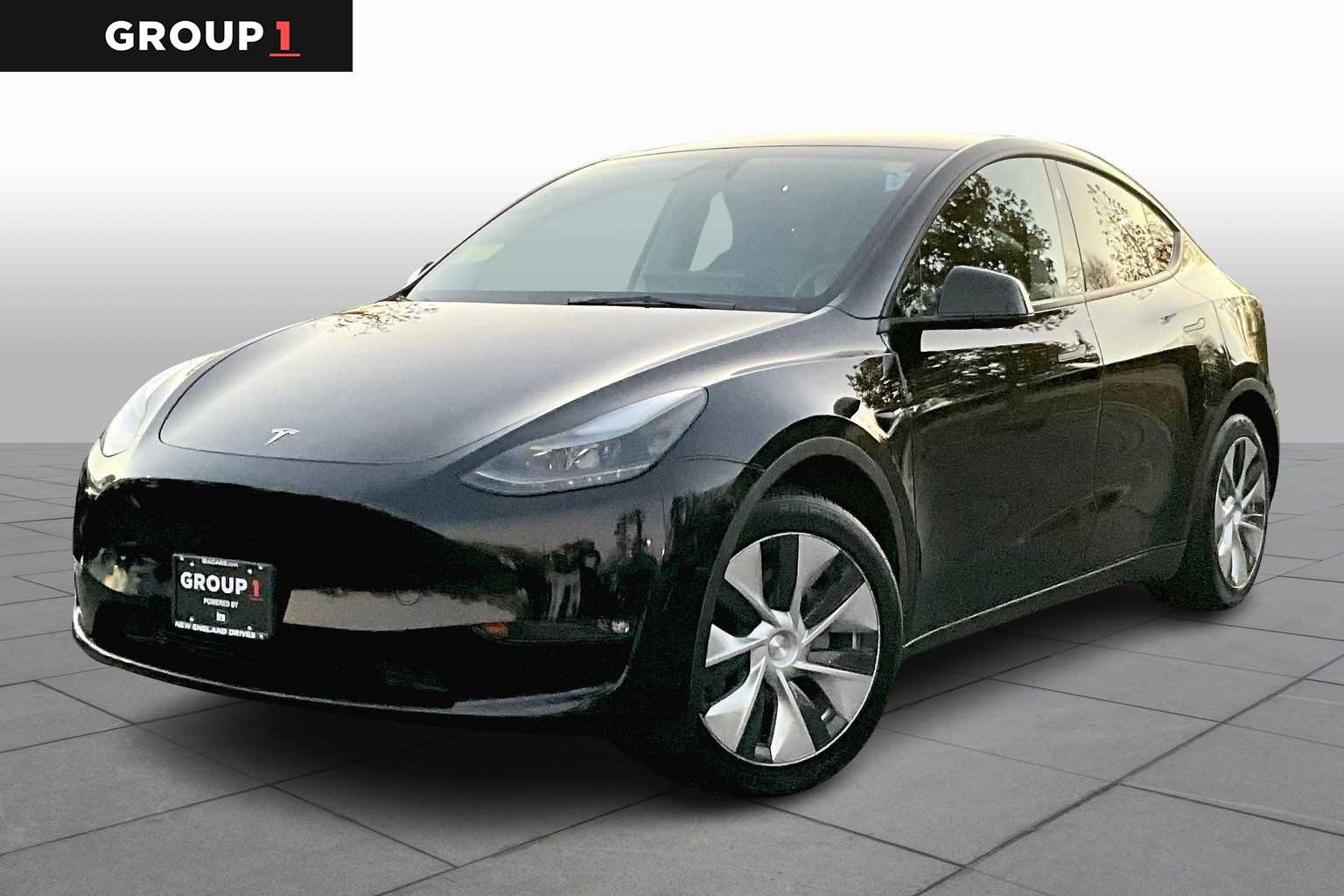 2023 Tesla Model Y Long Range's photo