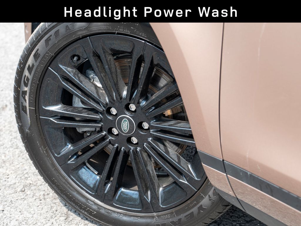 2024 Land Rover Range Rover Evoque S photo 9