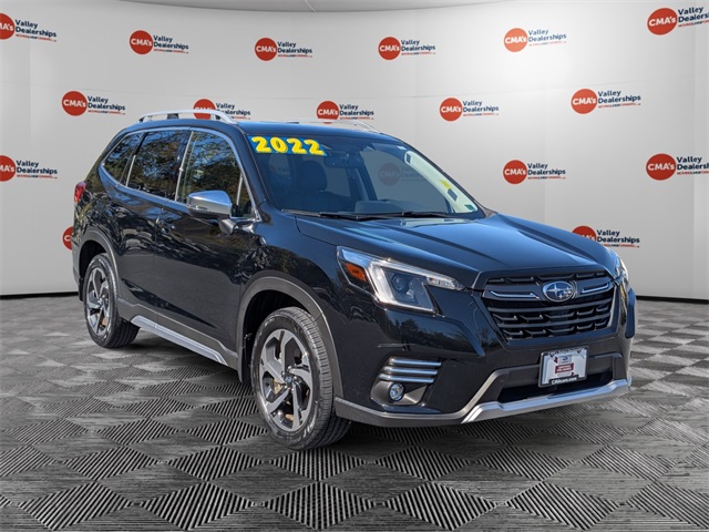 2022 Subaru Forester Touring photo 3