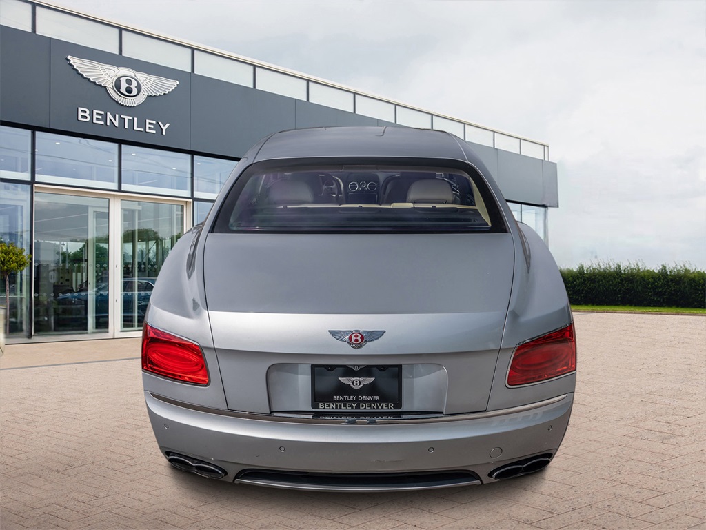 2018 Bentley Flying Spur V8 photo 5