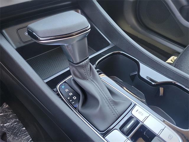 2025 Hyundai Tucson SE photo 12