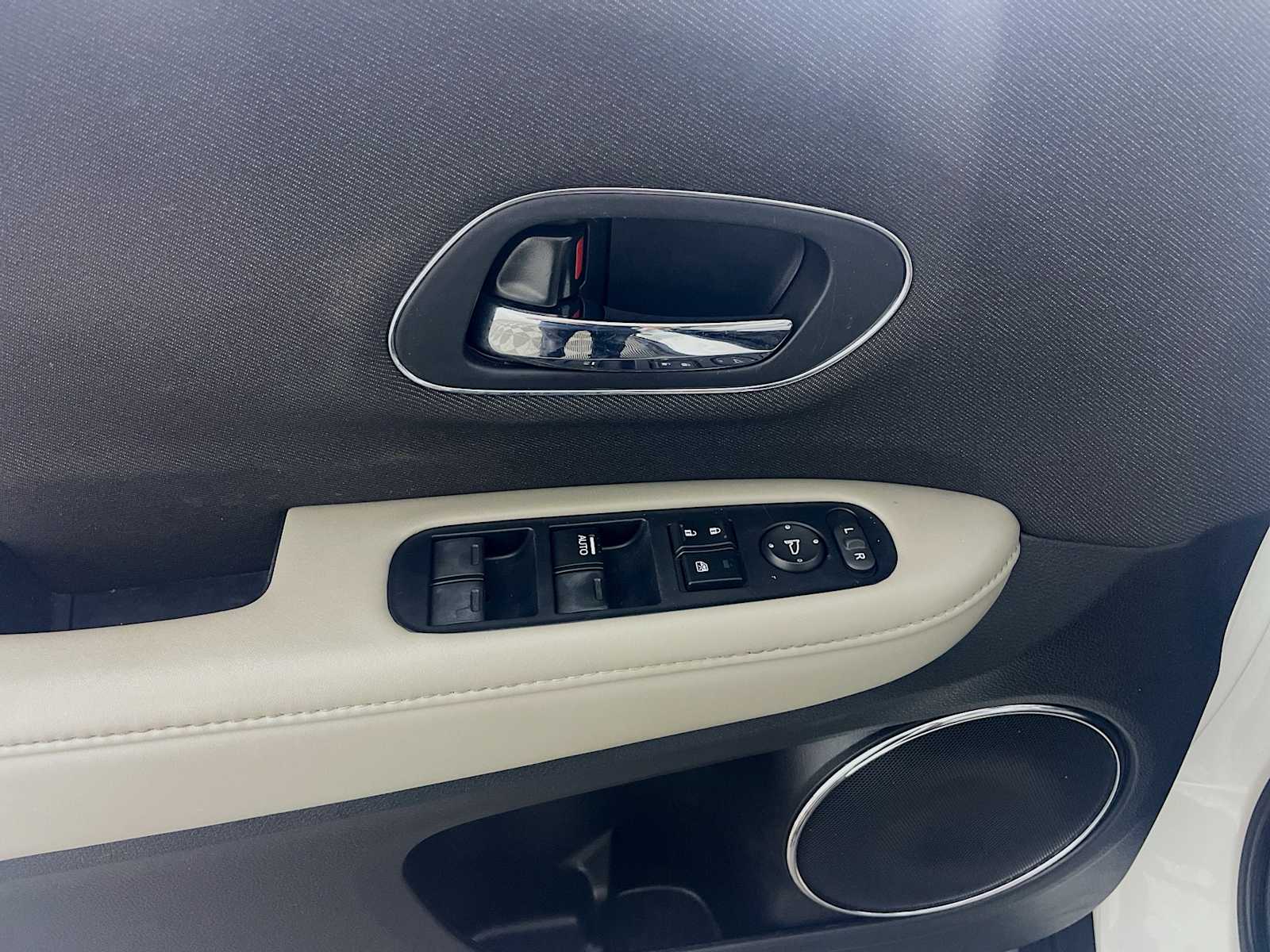 2019 Honda HR-V EX photo 12