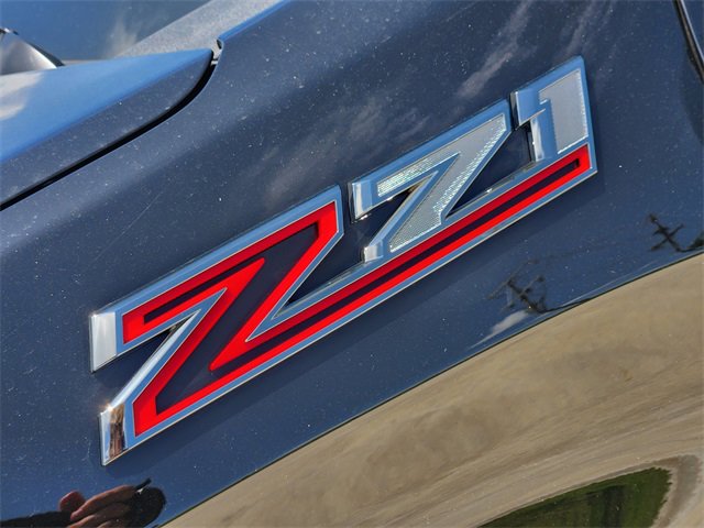 2025 Chevrolet Silverado 1500 LTZ photo 9