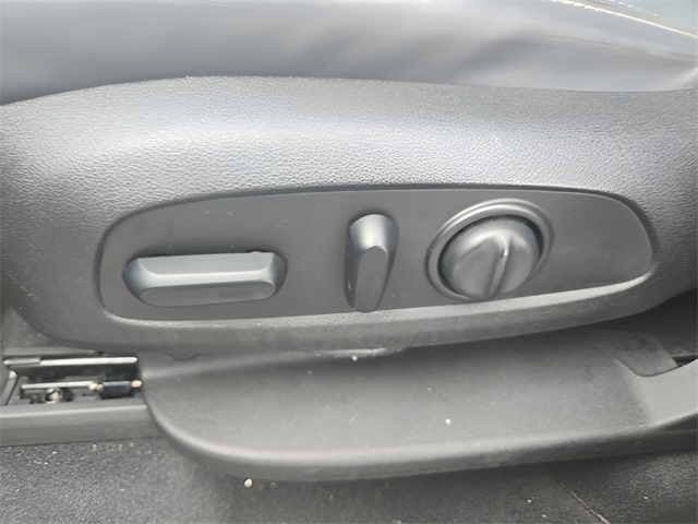 2018 Buick Enclave Essence photo 11