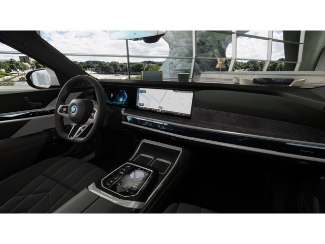 2026 Bmw 750e photo 13