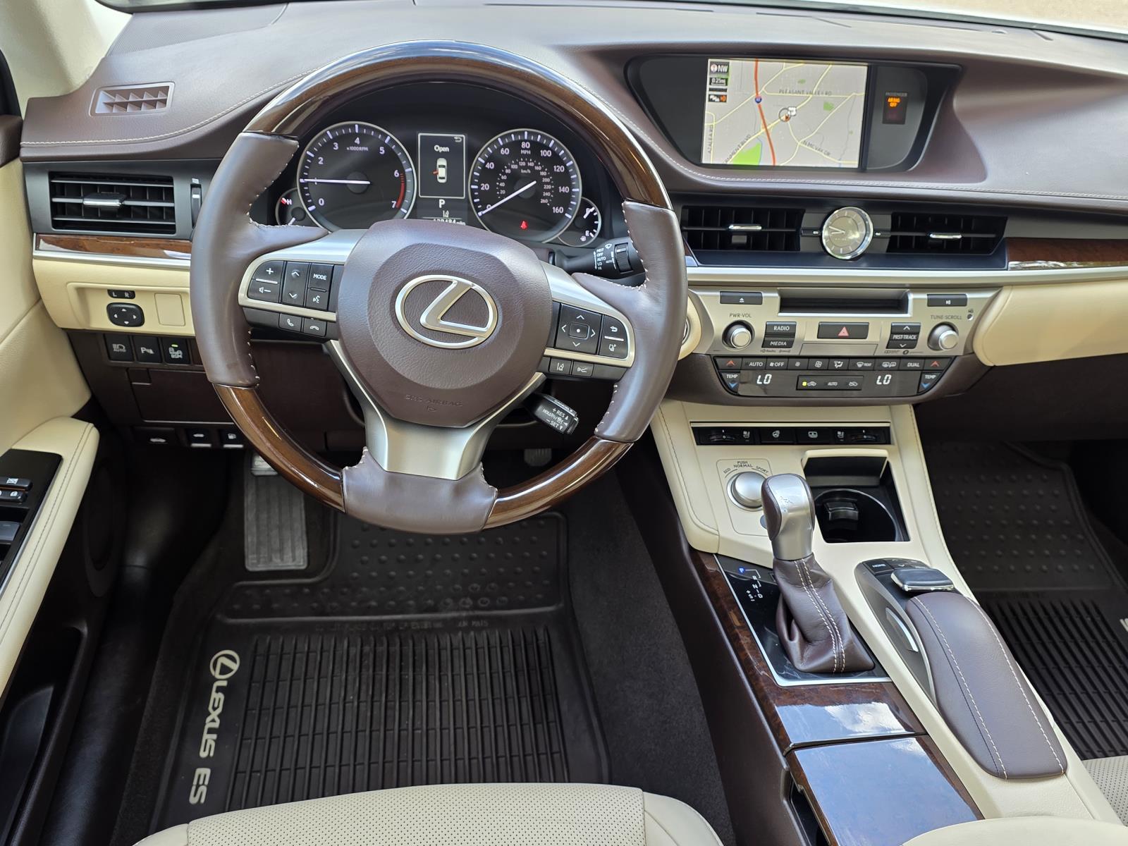 2018 Lexus ES 350 photo 9