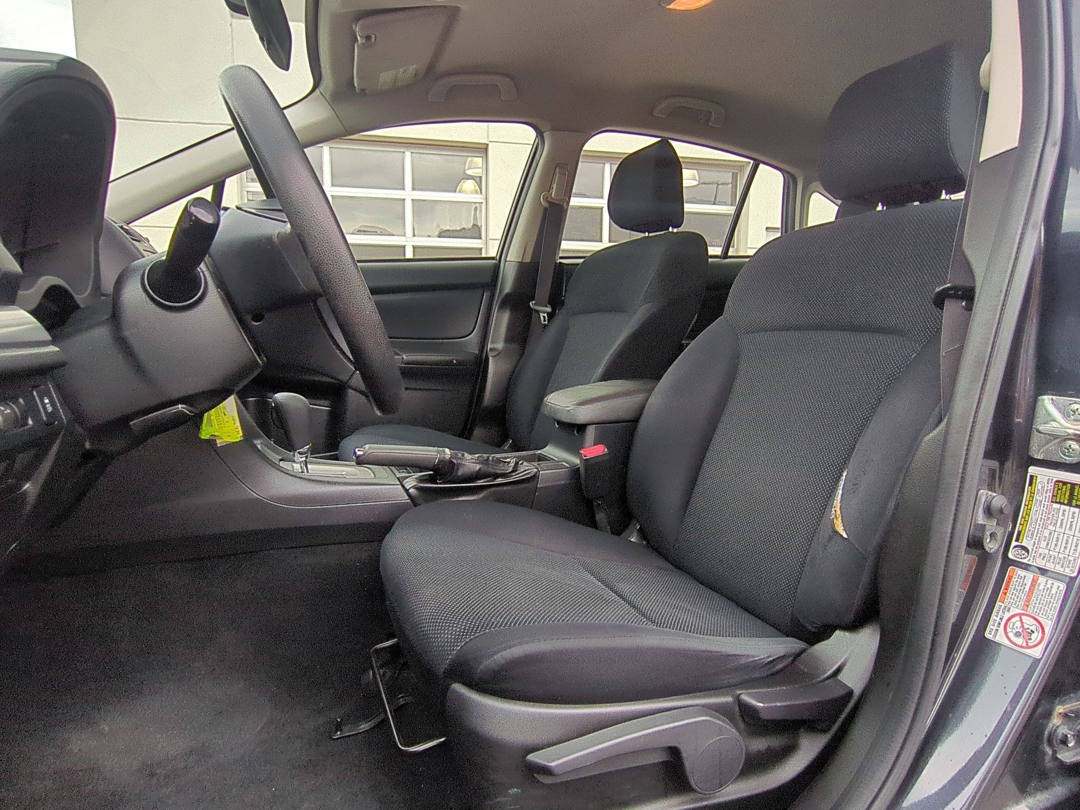 2014 Subaru Impreza Base photo 23