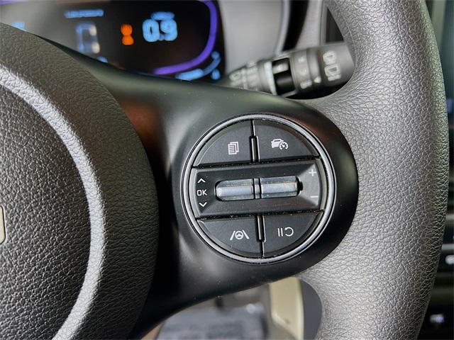 2023 Kia Soul LX photo 27