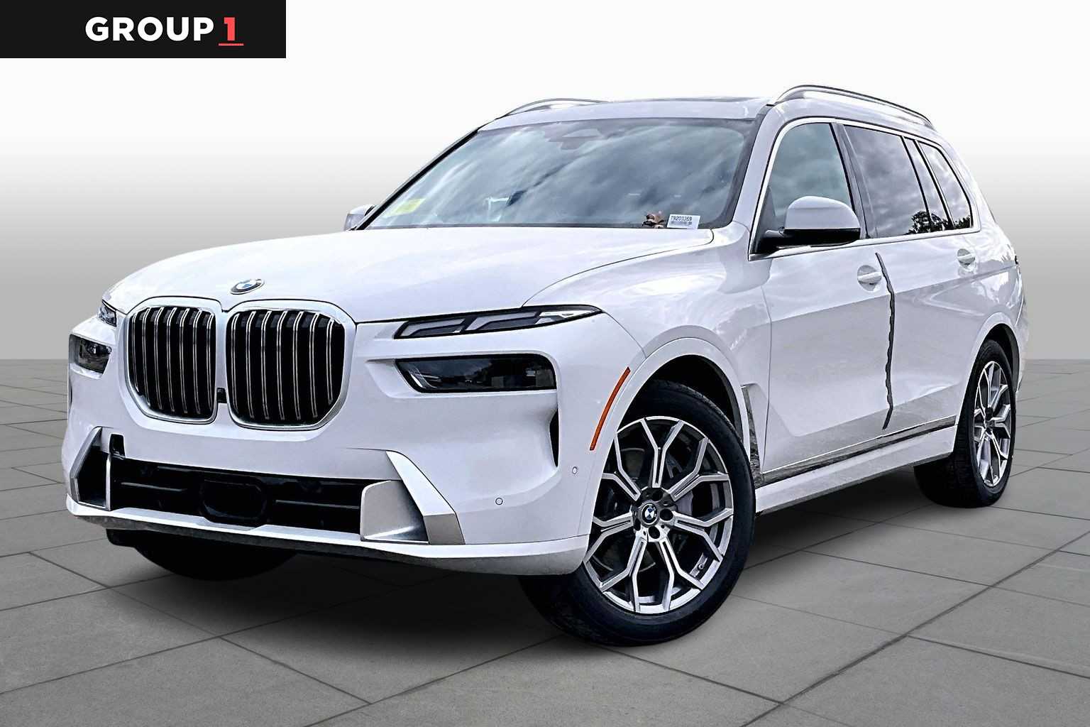 2026 BMW X7 40i's photo