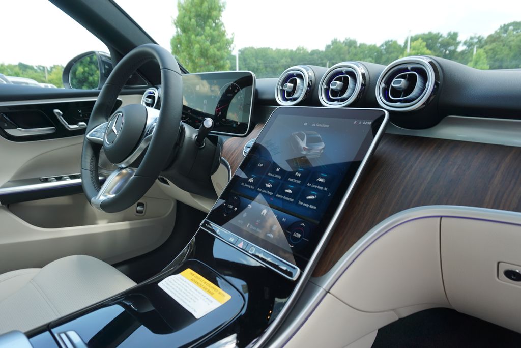 2025 Mercedes Benz C 300 photo 58