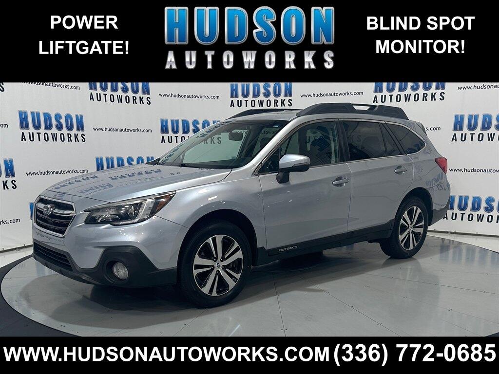 2019 Subaru Outback Limited's photo