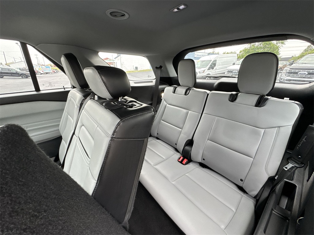 2021 Ford Explorer XLT photo 23