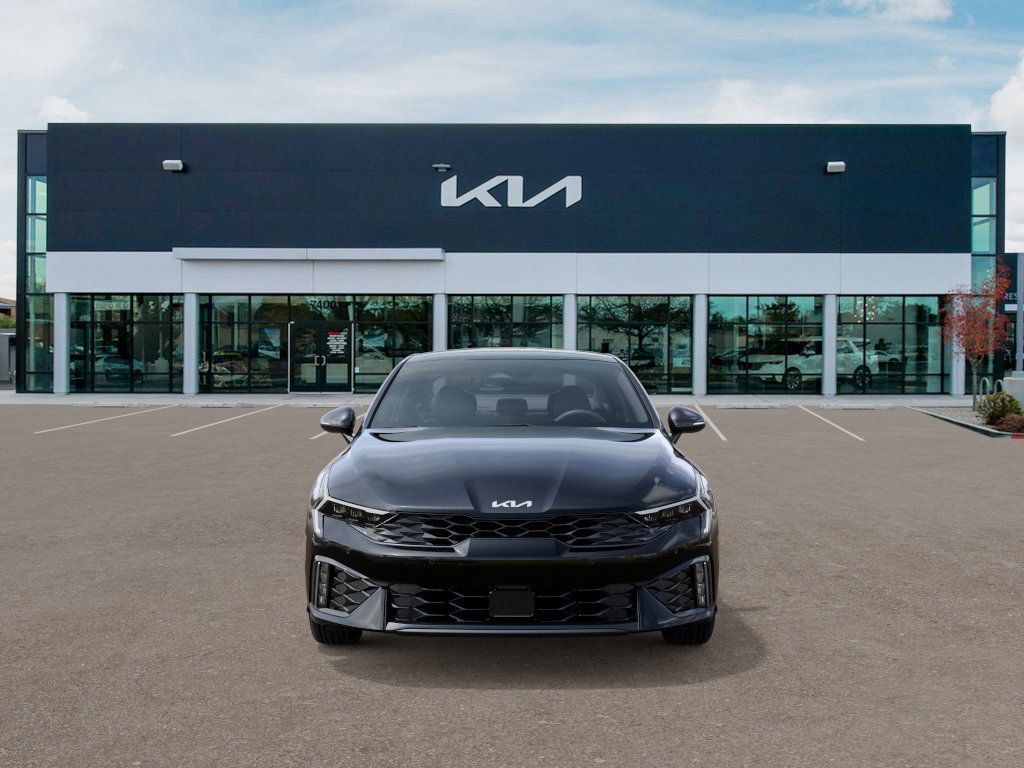 2025 Kia K5 GT-Line photo 2
