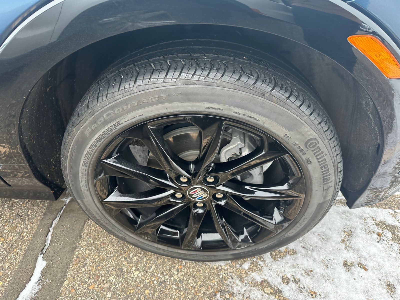 2024 Buick Encore GX Sport Touring photo 4