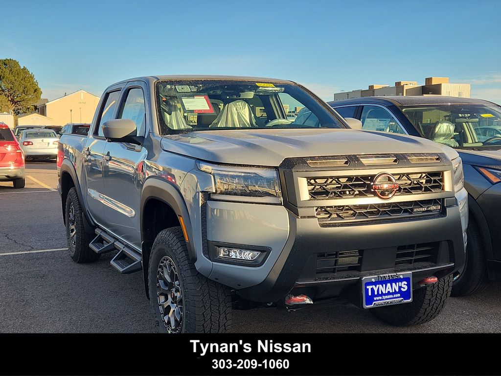2026 Nissan Frontier PRO-4X's photo