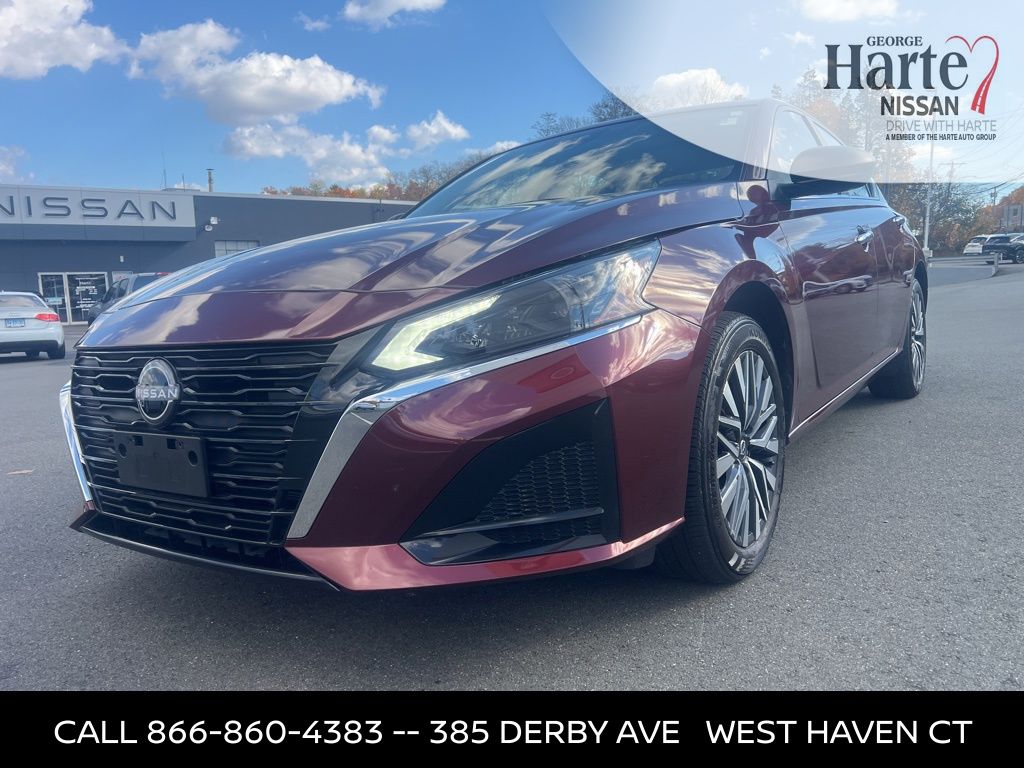 2024 Nissan Altima SV