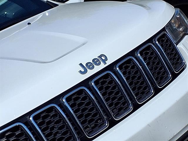 2019 Jeep Grand Cherokee Limited photo 28