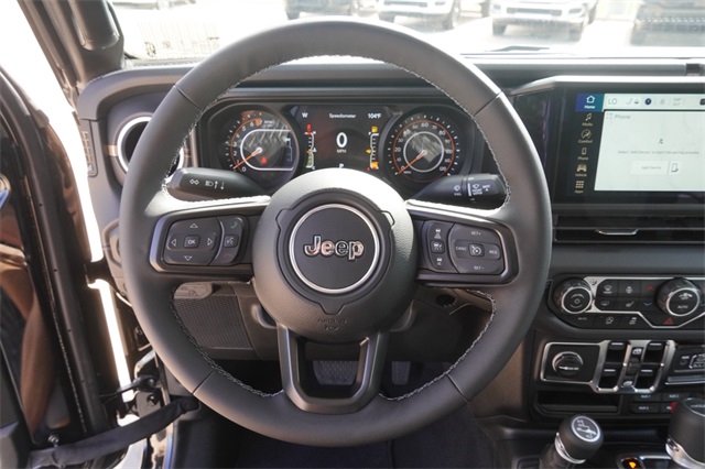2025 Jeep Gladiator Sport photo 24