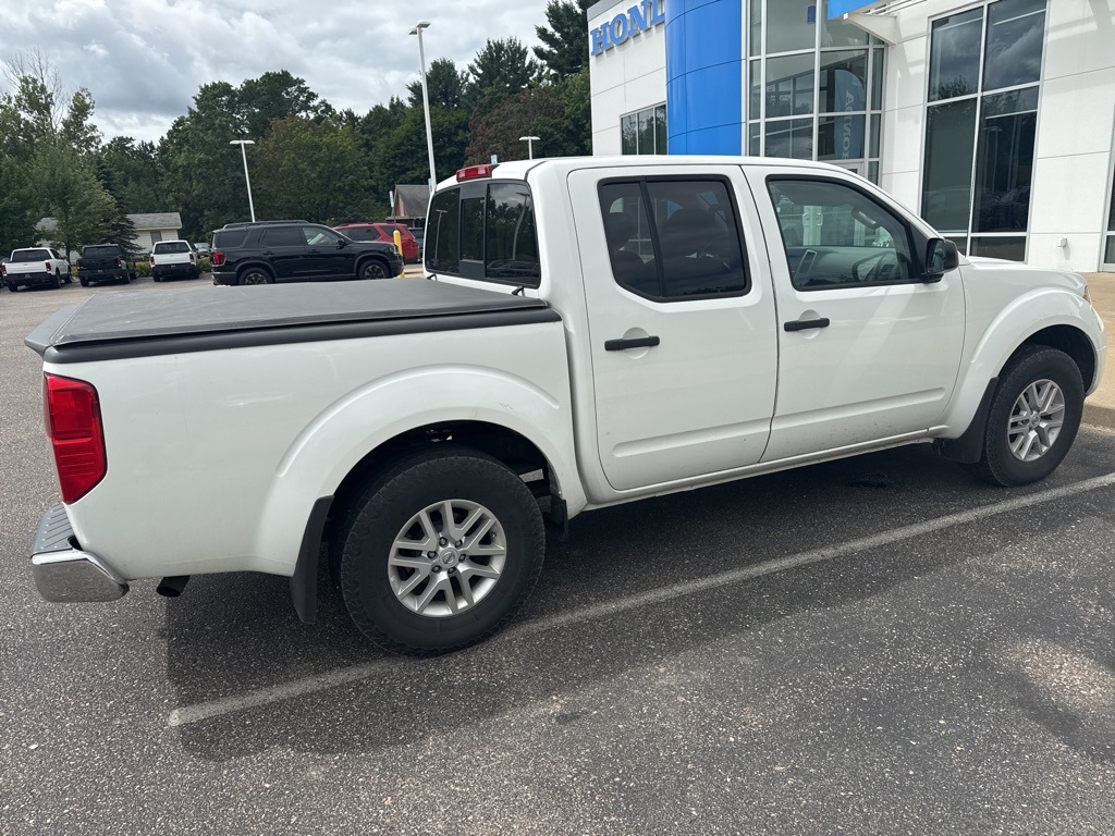 2019 Nissan Frontier SV photo 2