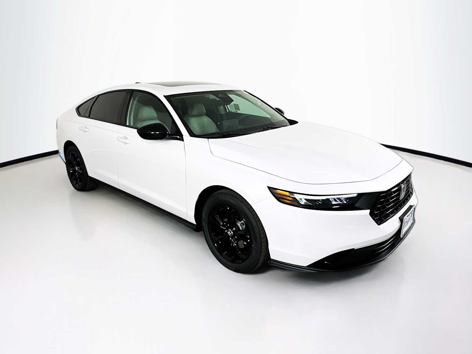 2025 Honda Accord SE's photo