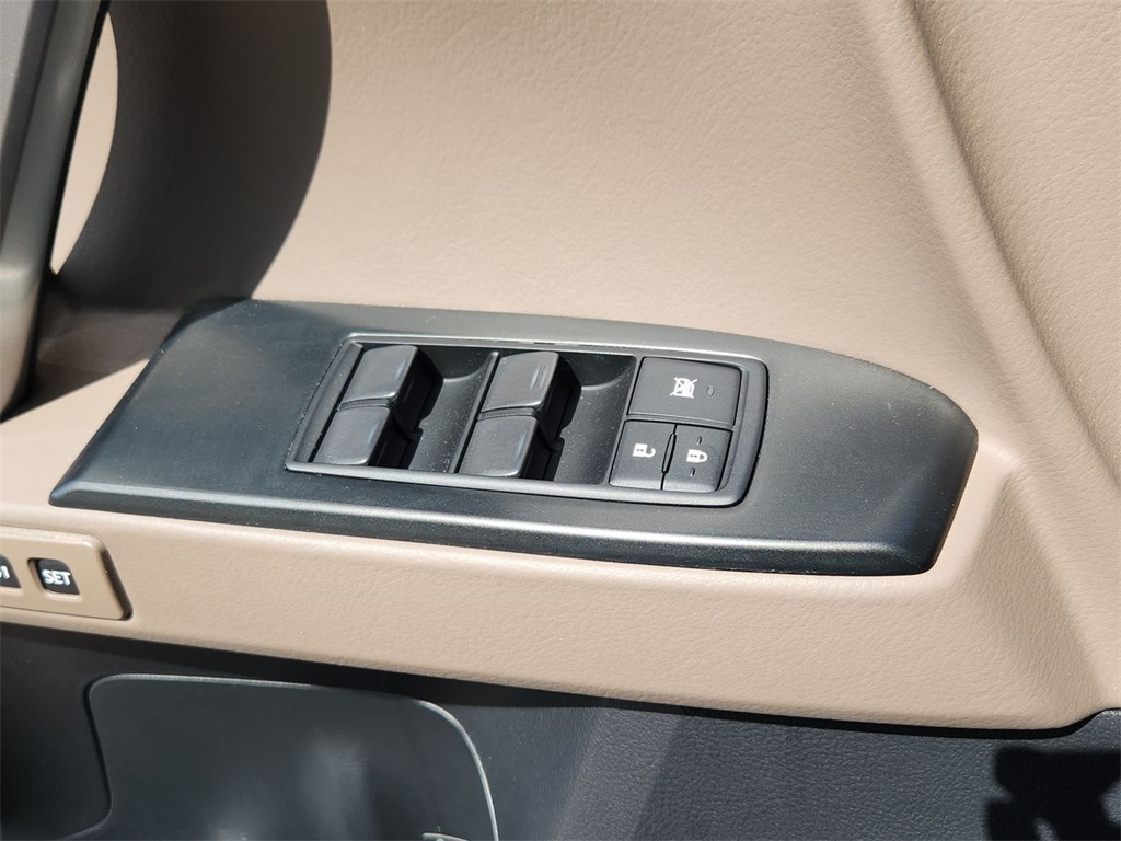 2023 Lexus GX Premium photo 10