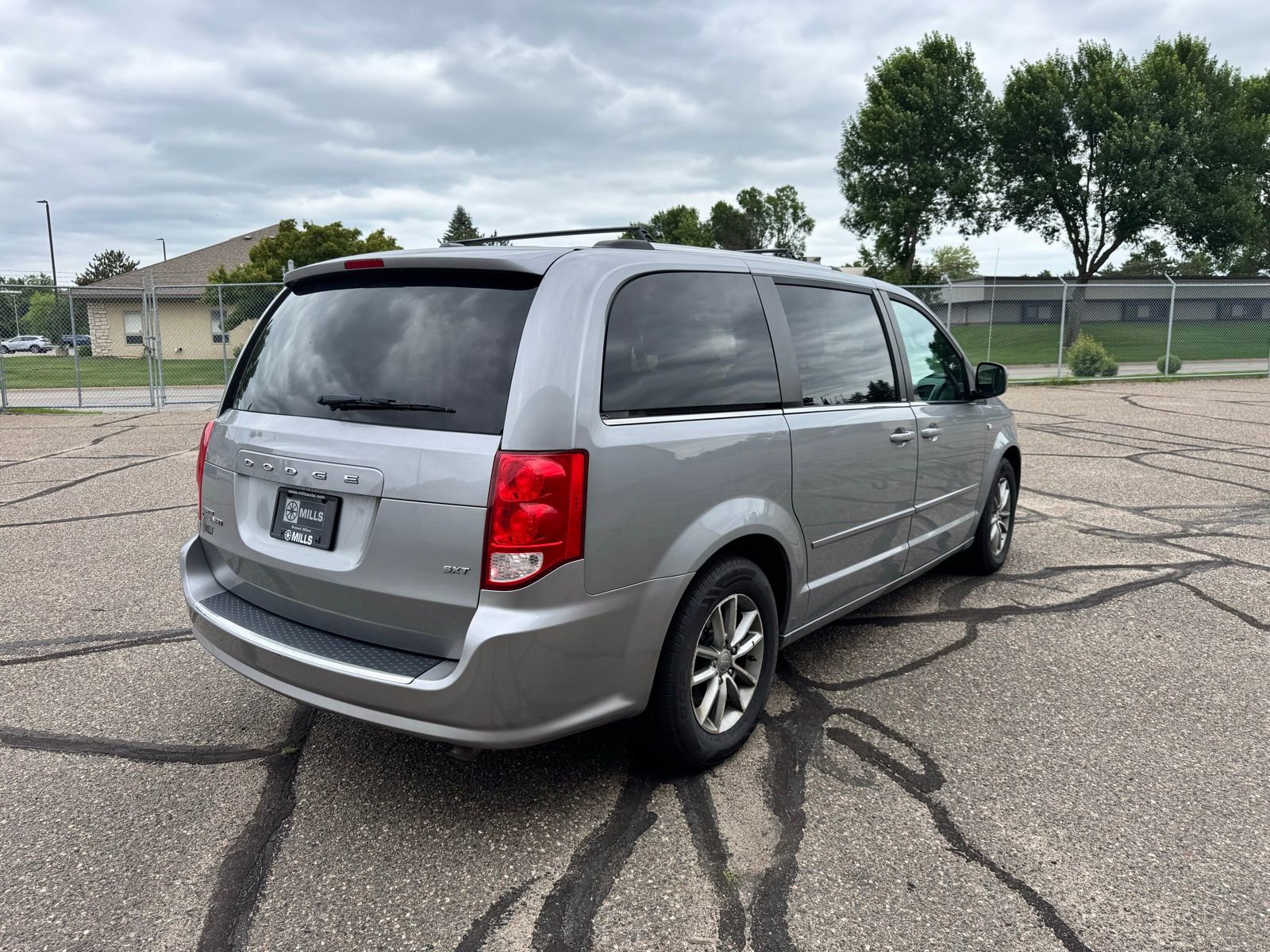 2014 Dodge Grand Caravan SXT photo 4