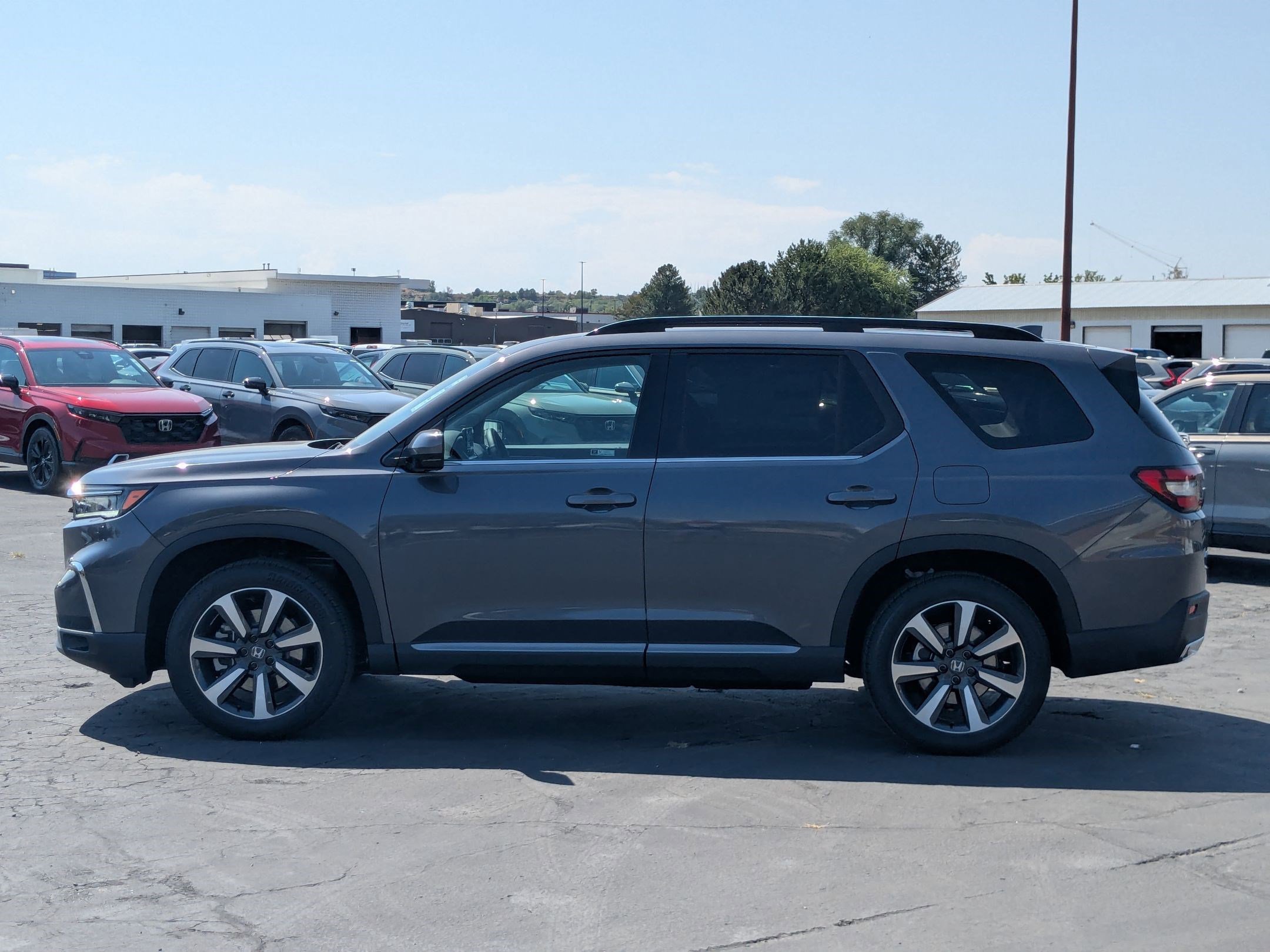 2025 Honda Pilot Elite photo 6