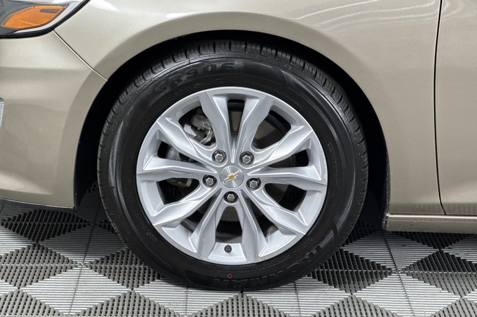 2022 Chevrolet Malibu 1LT photo 24