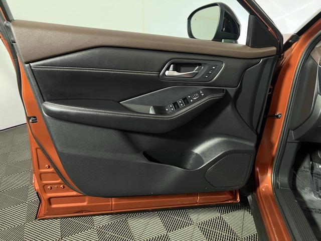 2022 Nissan Rogue SL photo 21