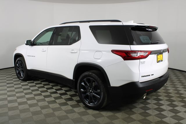 2021 Chevrolet Traverse RS photo 2