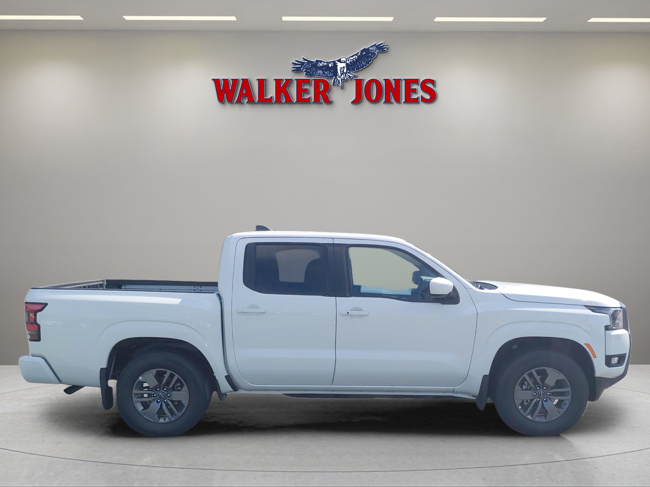 2025 Nissan Frontier SV photo 4