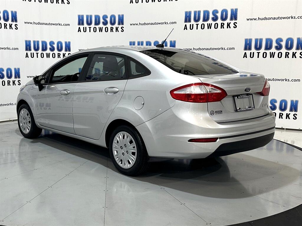 2018 Ford Fiesta S photo 4