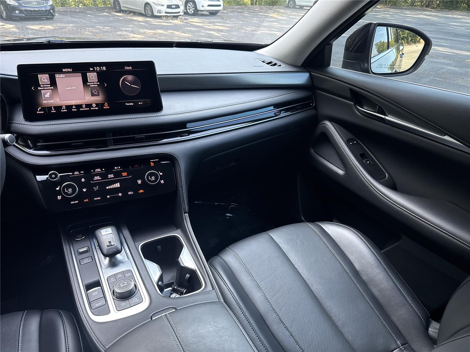 2022 Infiniti QX60 Luxe photo 17