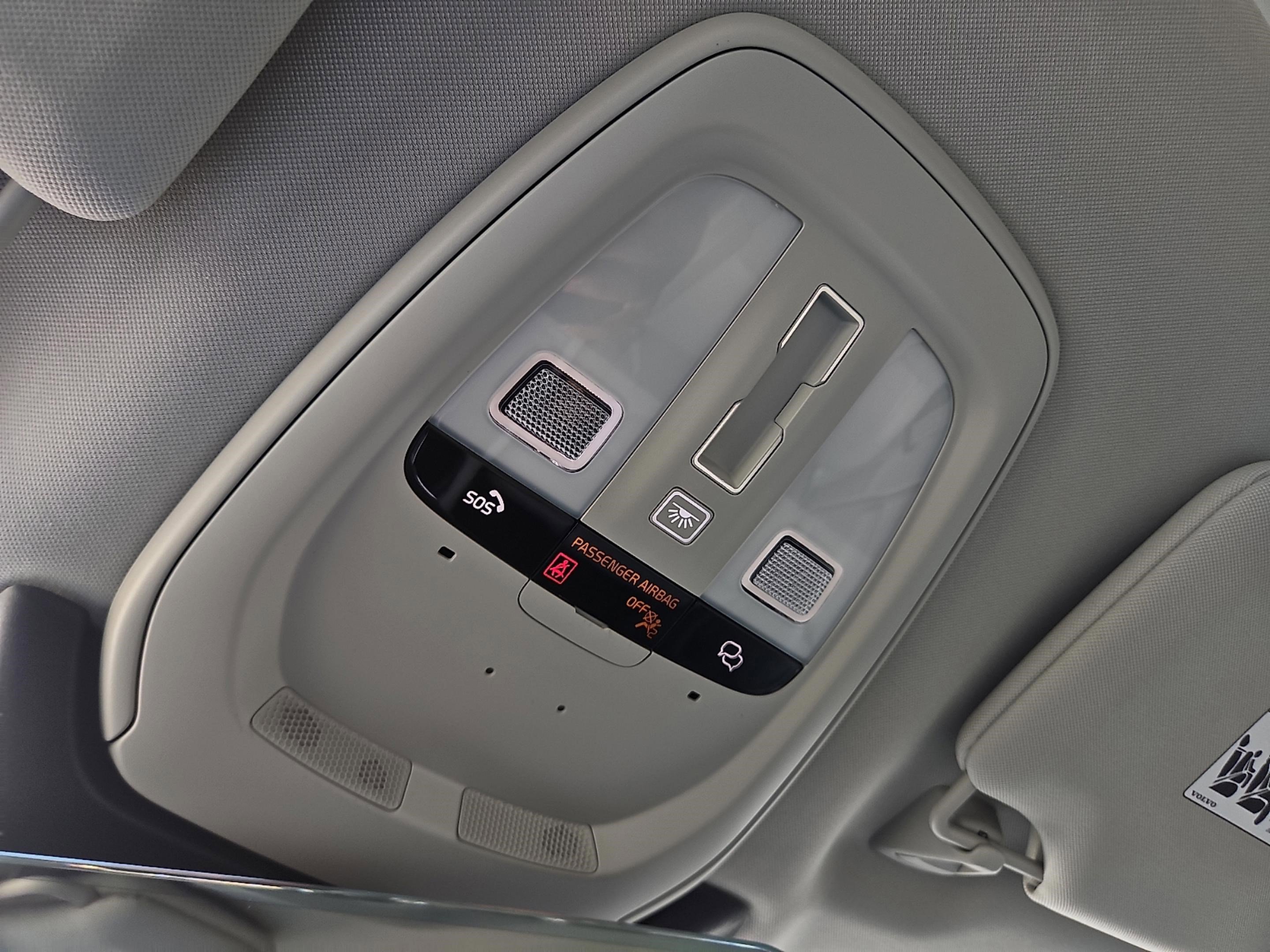 2023 Volvo XC90 Ultimate photo 23