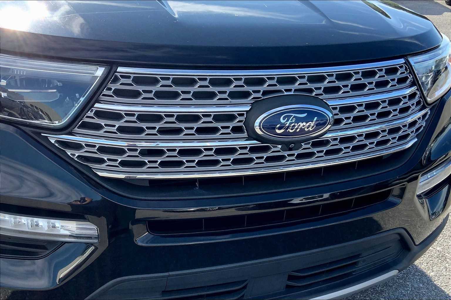 2021 Ford Explorer Limited photo 28