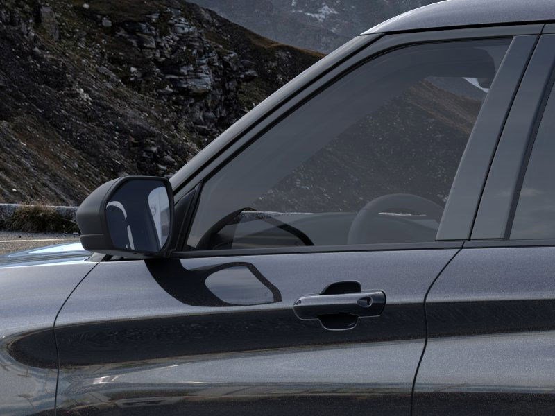 2025 Ford Explorer photo 18