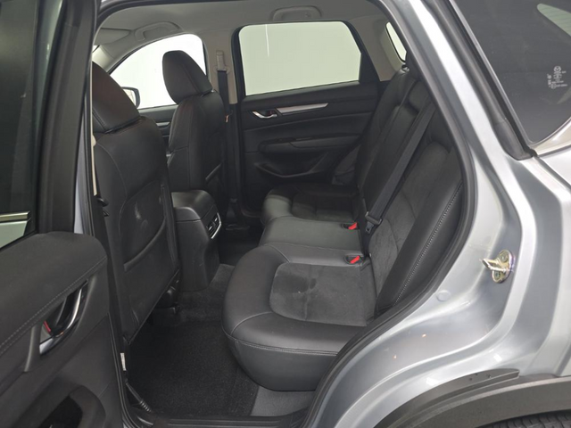 2022 Mazda CX-5 2.5 Select photo 10