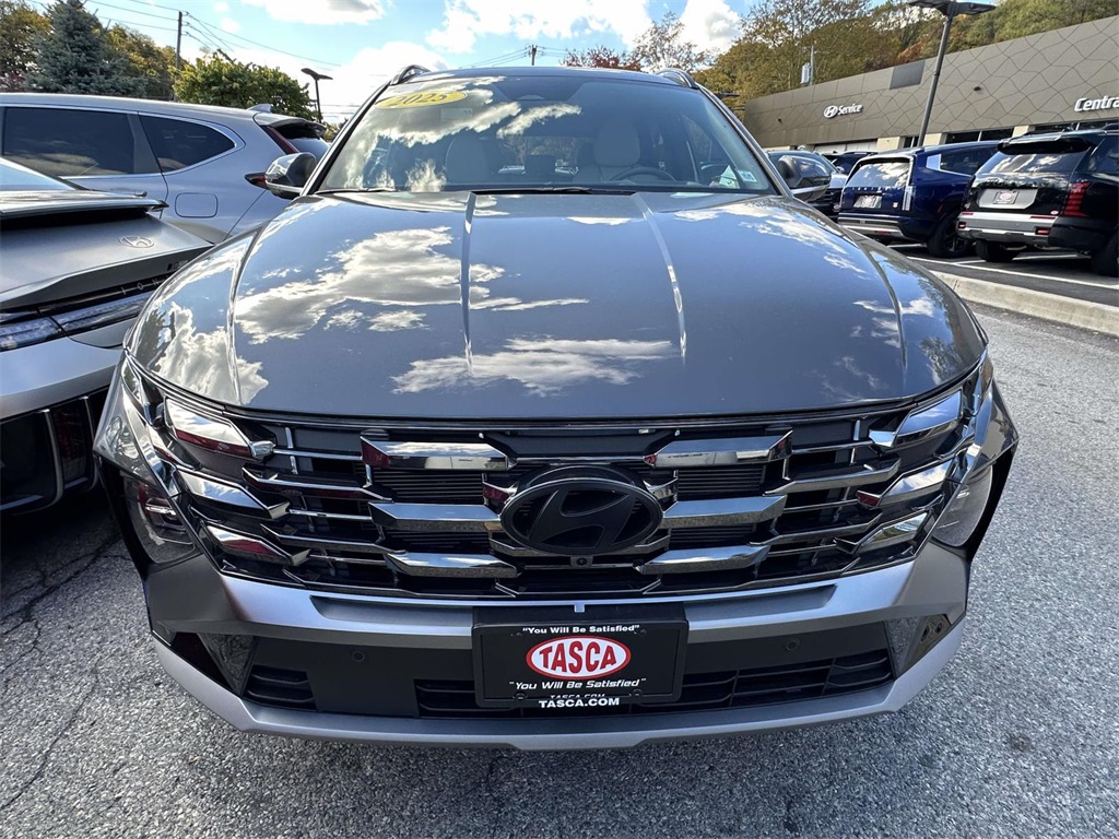 2025 Hyundai Tucson Limited photo 3