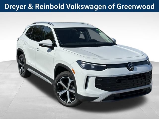 2025 Volkswagen Tiguan SE's photo