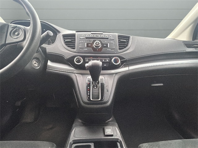2015 Honda CR-V LX photo 21