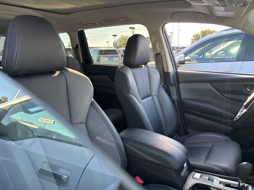 2024 Subaru Ascent Onyx Edition photo 8