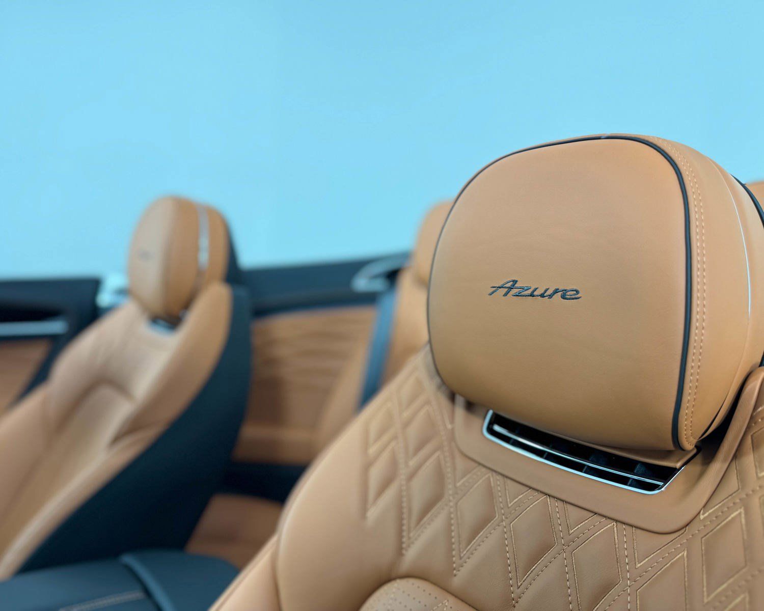 2024 Bentley Continental GT Azure photo 19