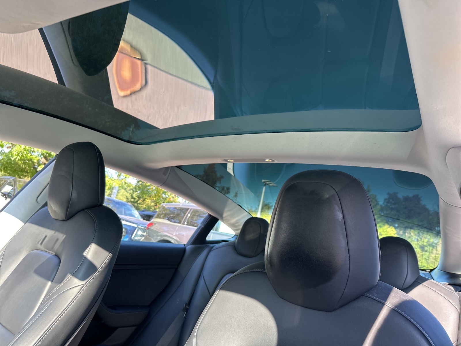 2019 Tesla Model 3 Standard Range Plus photo 10